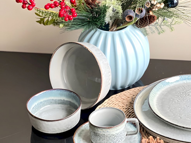 Vesela pentru sărbători sau sărbătoare pentru veselă