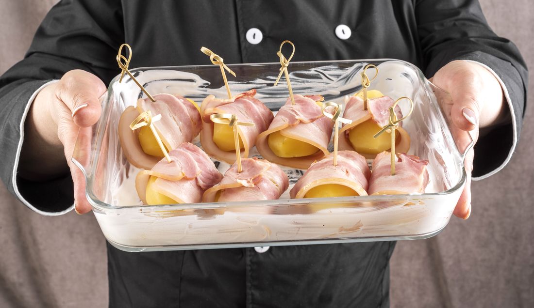 Formele din sticlă borosilicată rezistentă la căldură reprezintă cea mai bună alegere pentru coacere și gătire.
